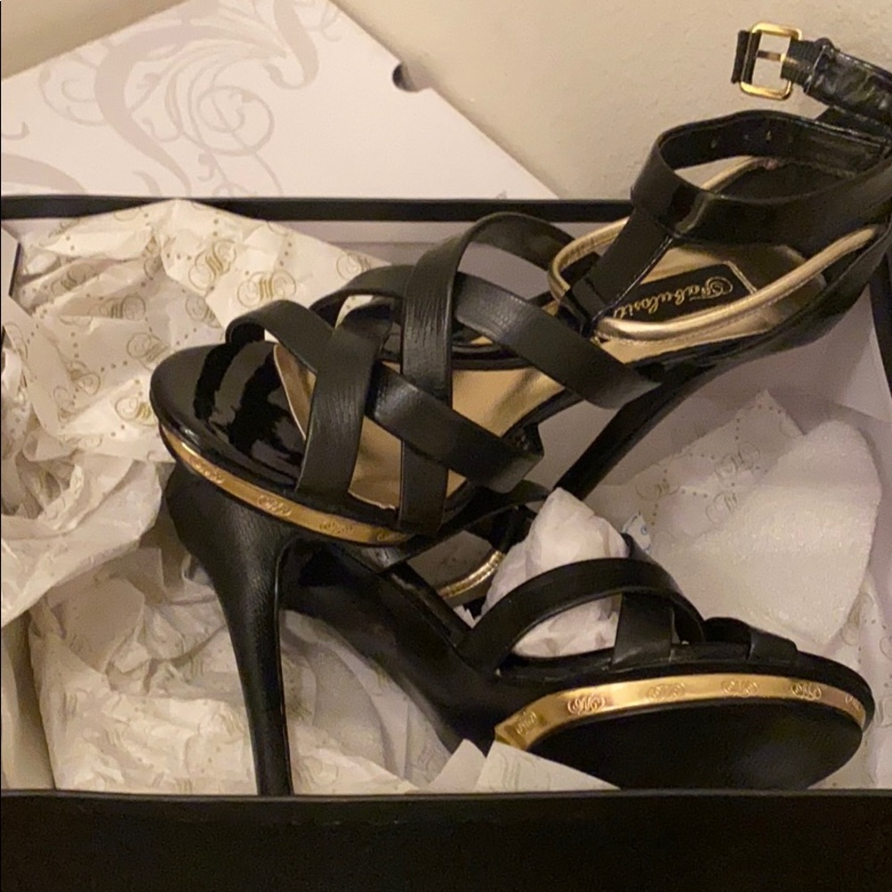 Women’s heels